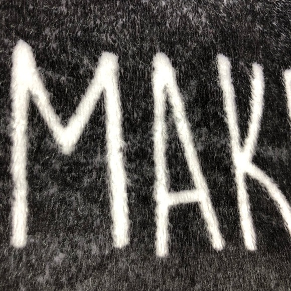 Cold Crush #NoMakeup #NoSelfie Fuzzy Sweater - Picture 3 of 8